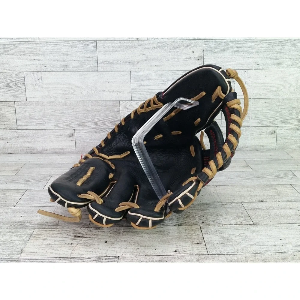 Marucci Acadia Black & Tan 11.5 